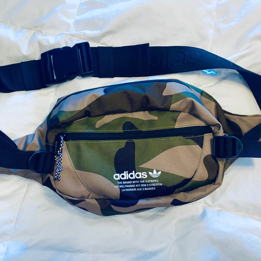 New! ADIDAS Crossbody Sling Bag ~ Camo Retail $90